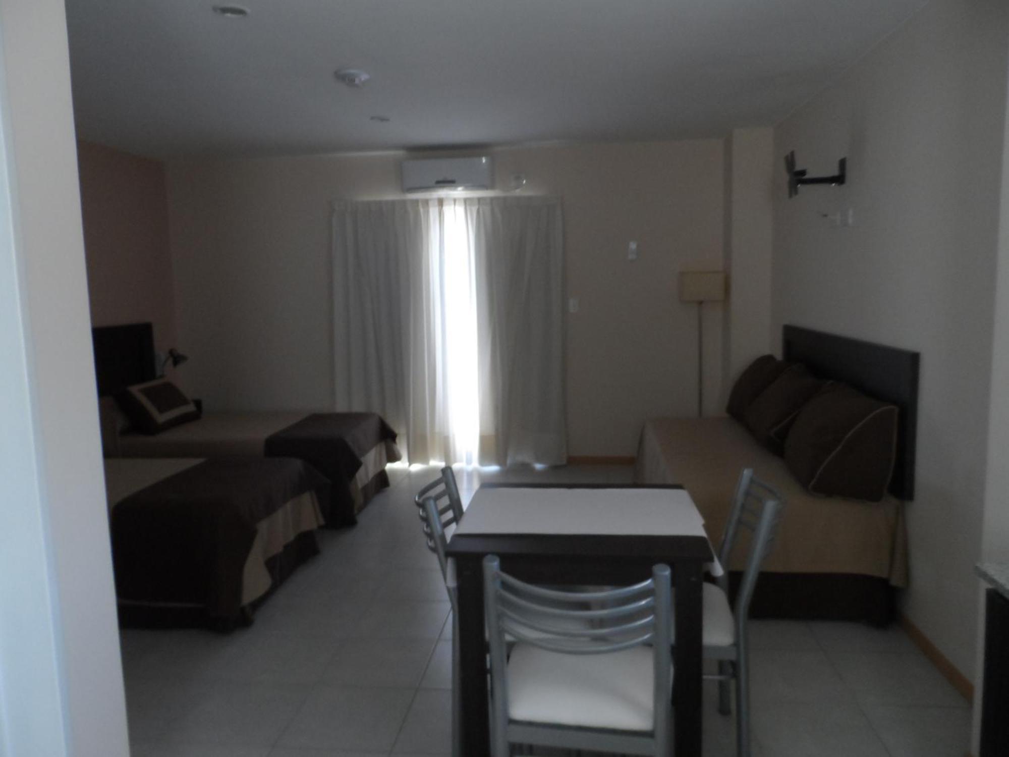 Apart Hotel Granada Neuquén Szoba fotó