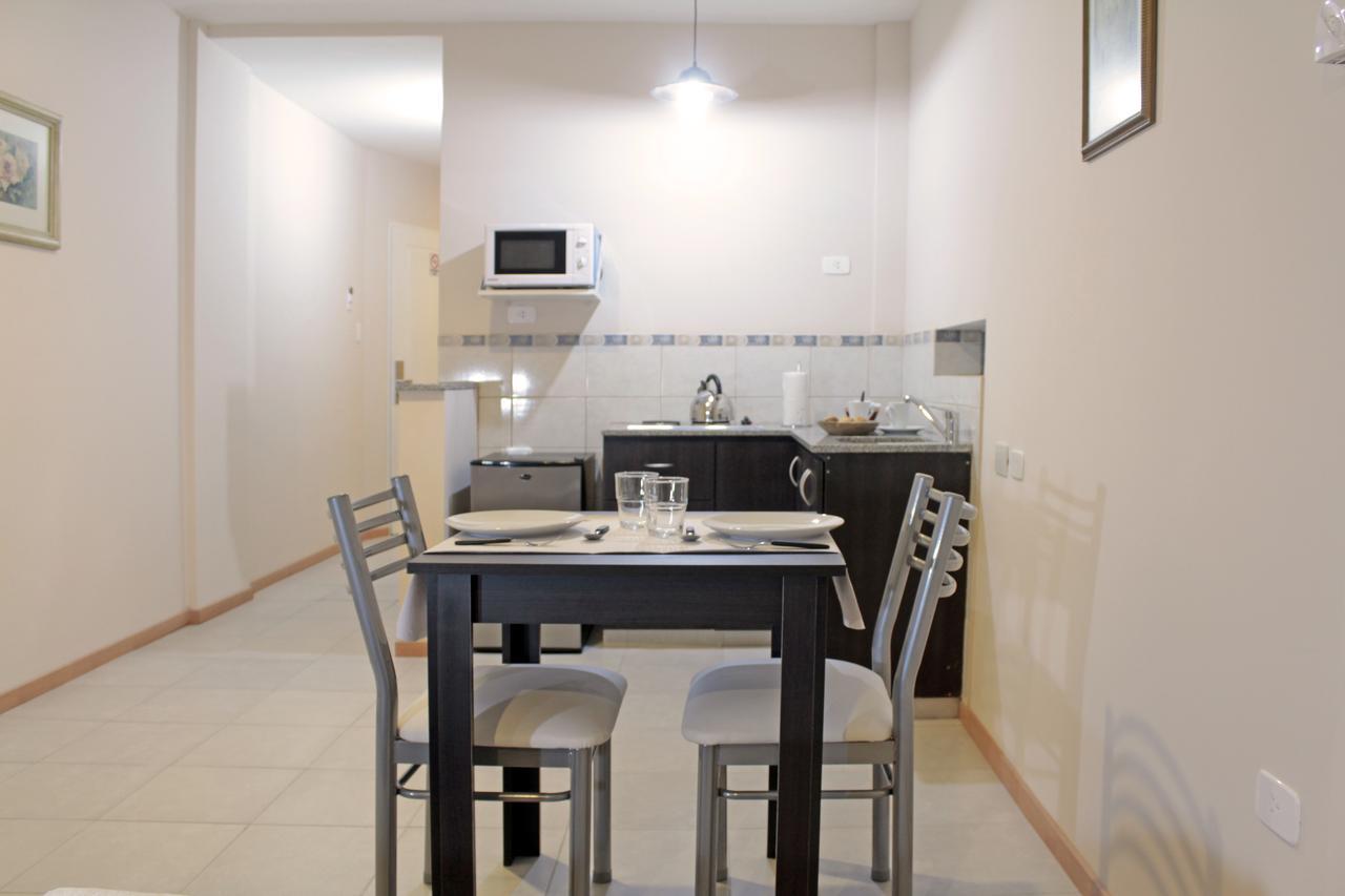 Apart Hotel Granada Neuquén Kültér fotó
