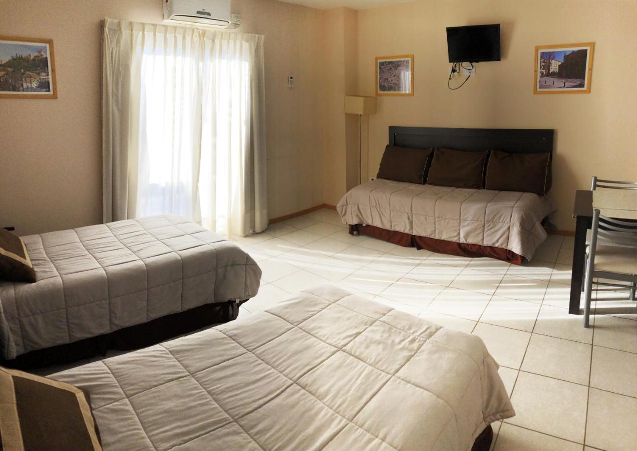 Apart Hotel Granada Neuquén Kültér fotó